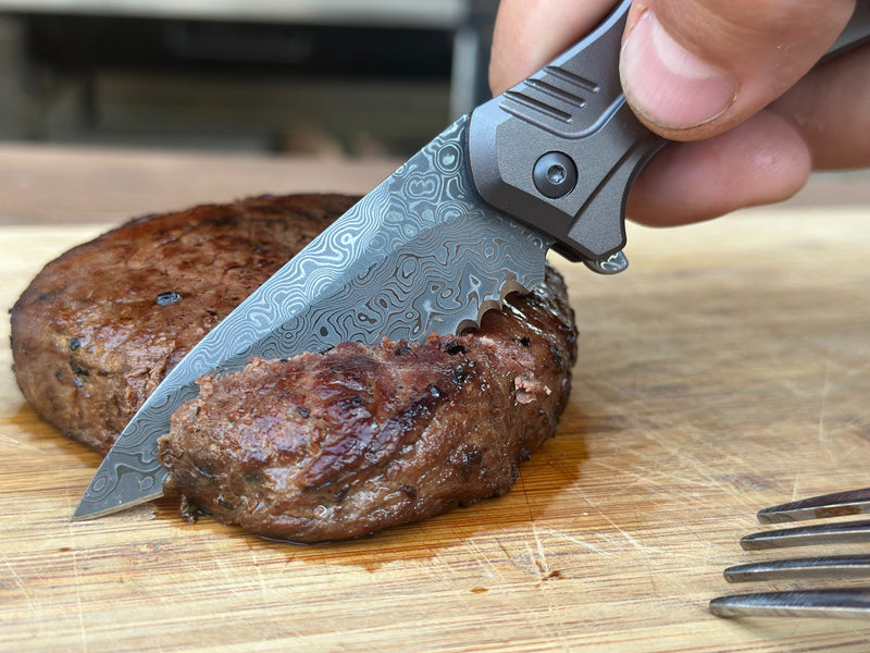 Hardcore Carnivore Folding Steak Pocket Knife